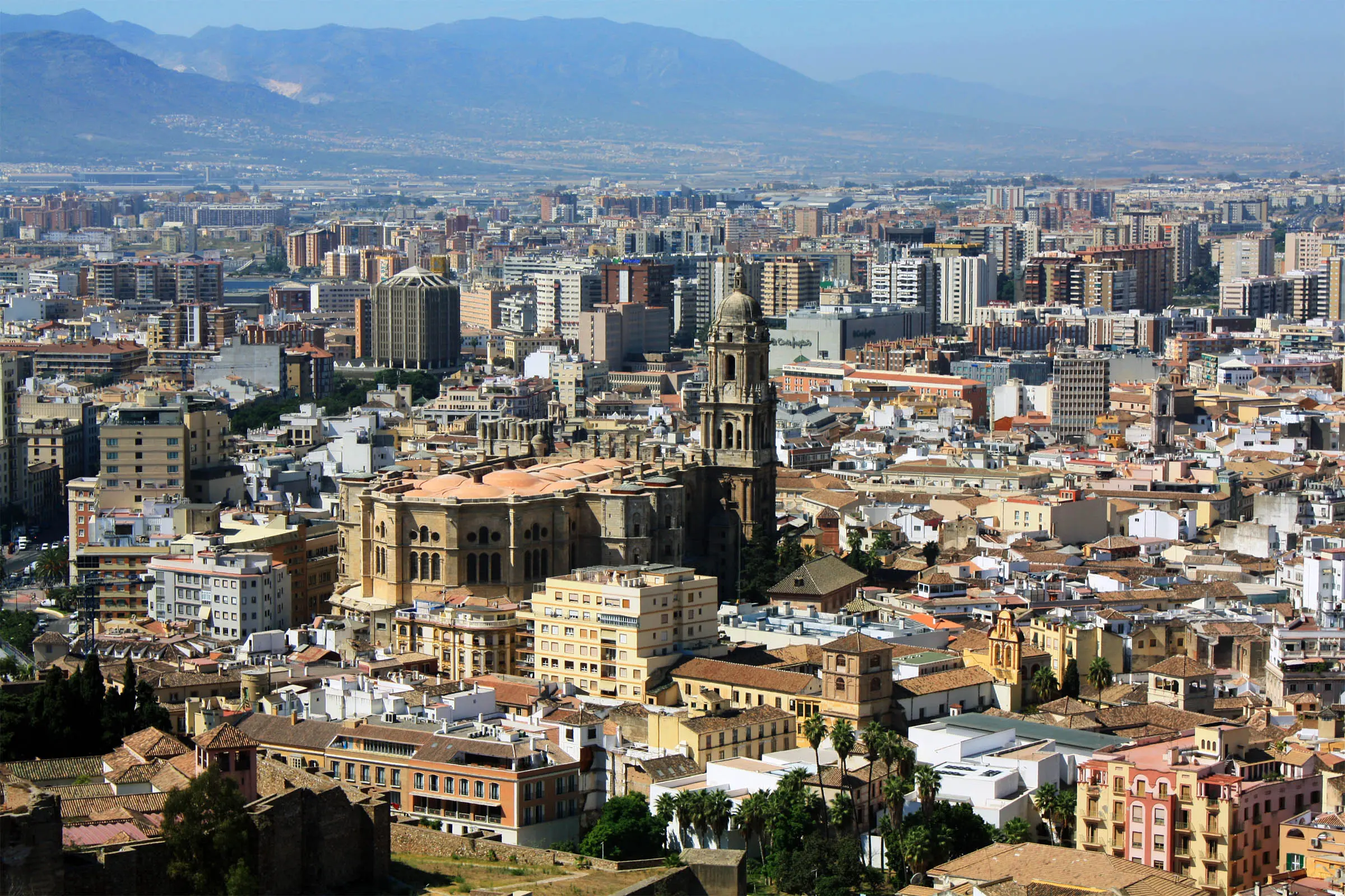 Trasteros en Málaga: guía de precios, zonas y empresas